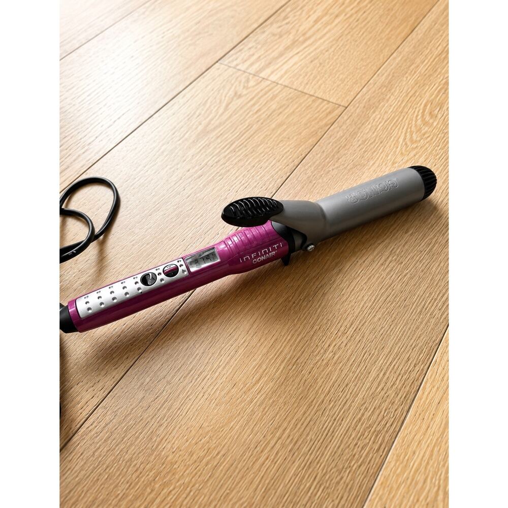 Infiniti Conair 1.25” Curling Iron Ceramic Tourmaline Digital 395°F Travel - Picture 5 of 5